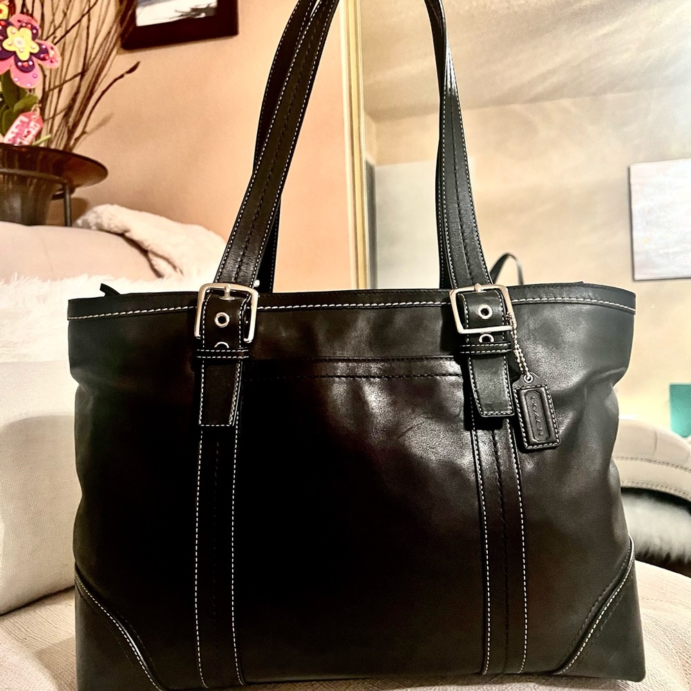Vintage Coach black leather NWOT women’s briefcase/purse.W matching day planner.